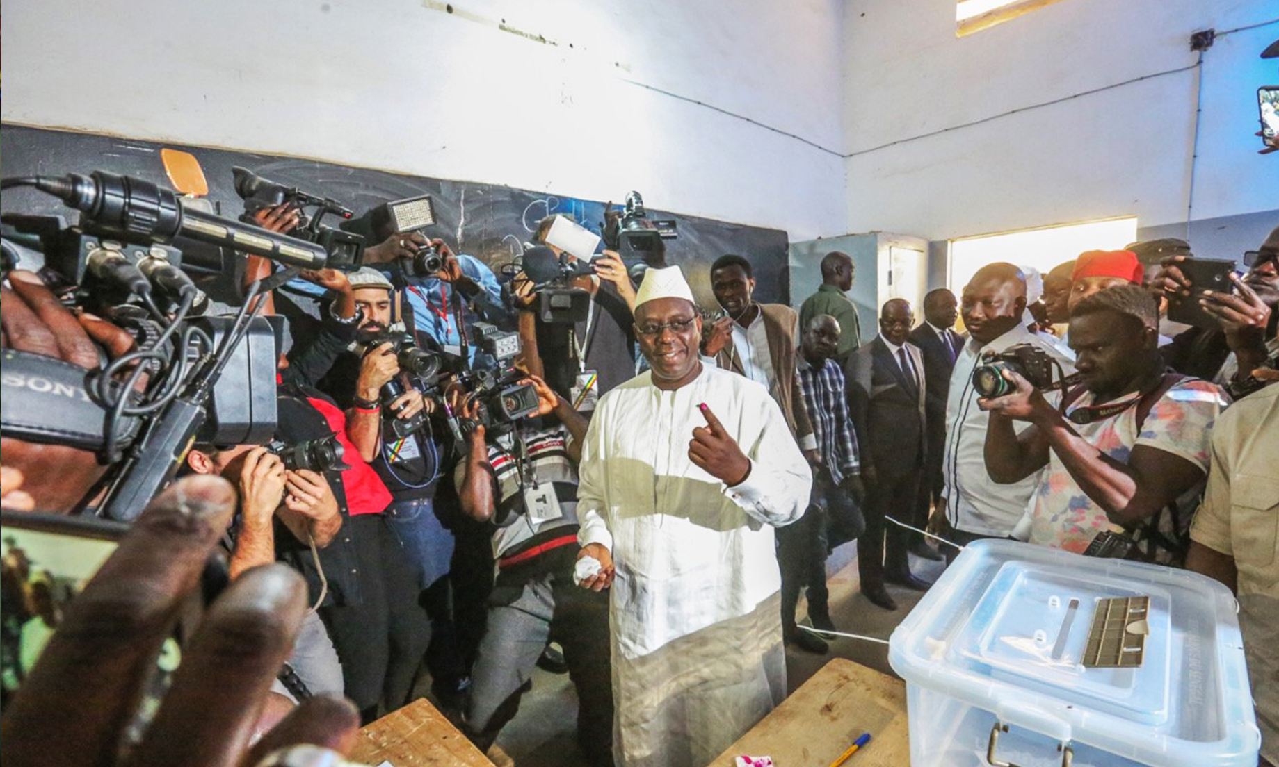 Senegal: polls closed, vote counting underway