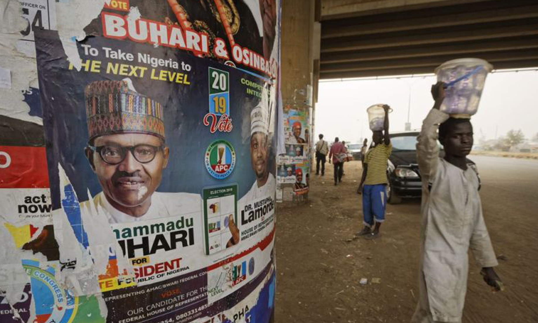 Nigeria election 2019: Observers urge calm after delay