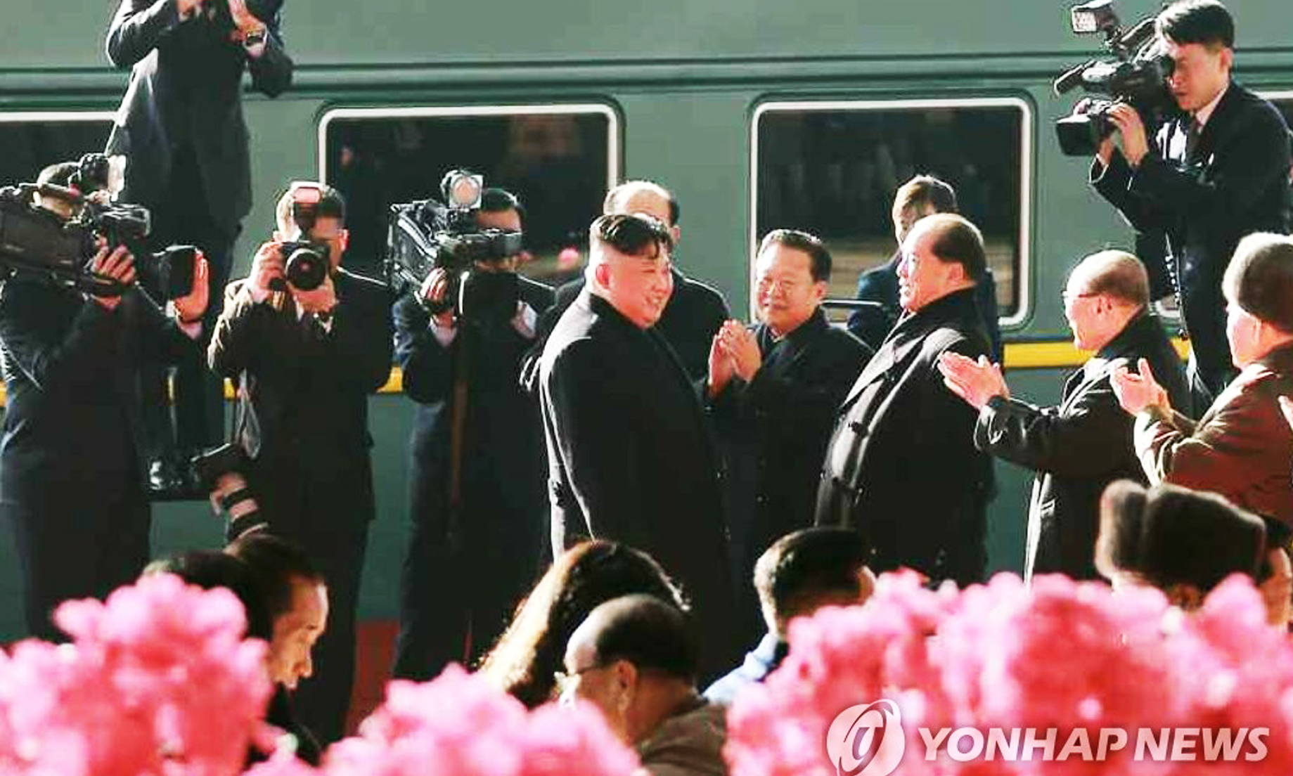 N.K. leader’s train heads south without stopping in Beijing