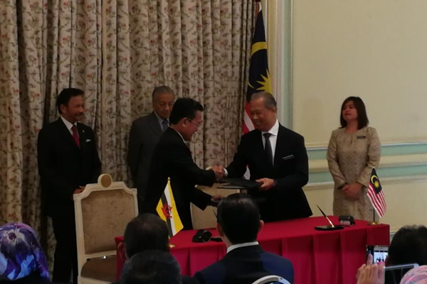 Malaysia, Brunei Darussalam Sign MoU On Movement Of Prisoners