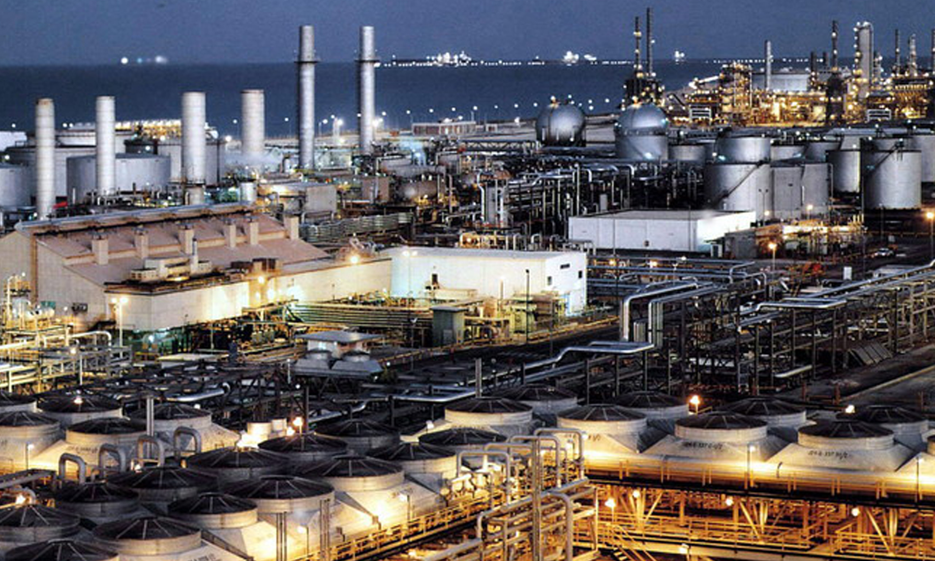 Saudi Arabia to cut oil exports in April
