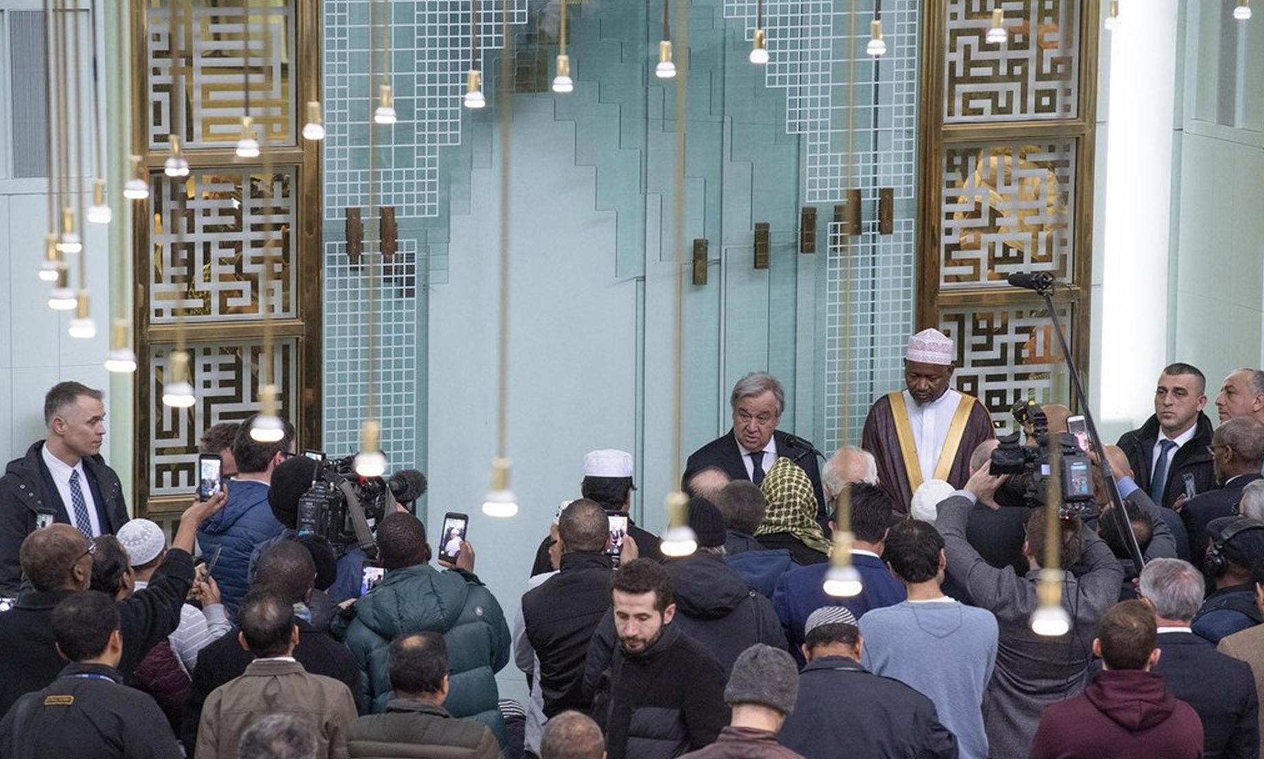 At New York mosque, UN chief pledges to help protect religious sites