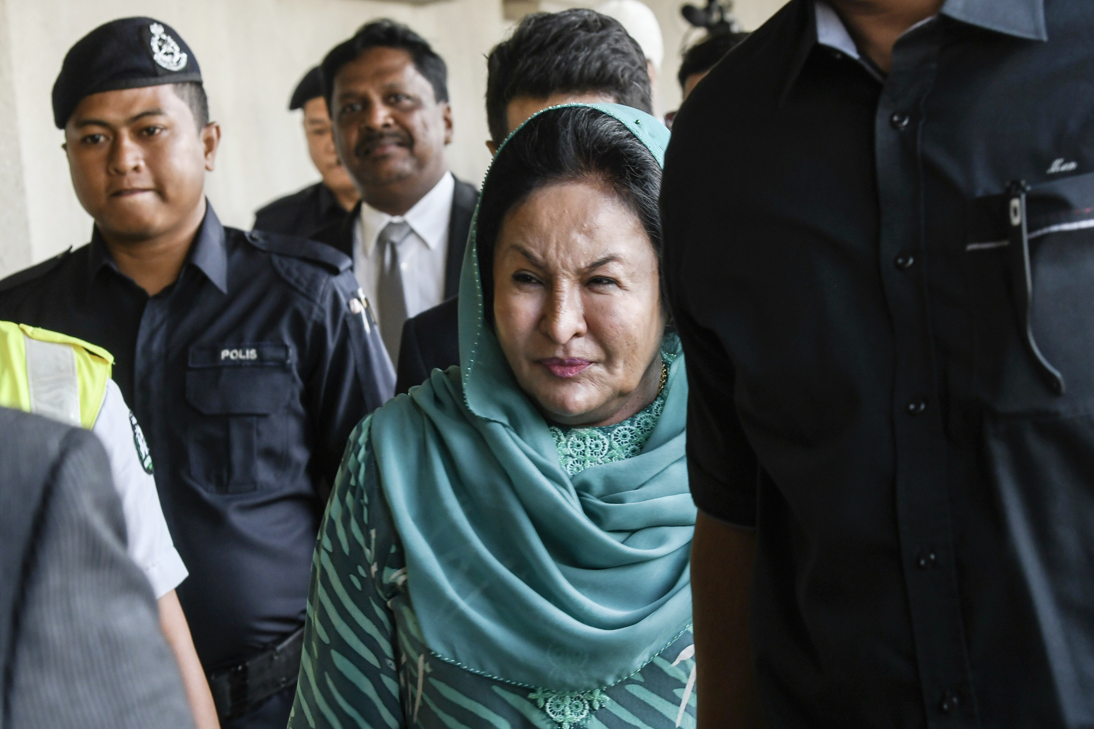 May 2 Hearing For Application To Move Rosmah’s Corruption Case