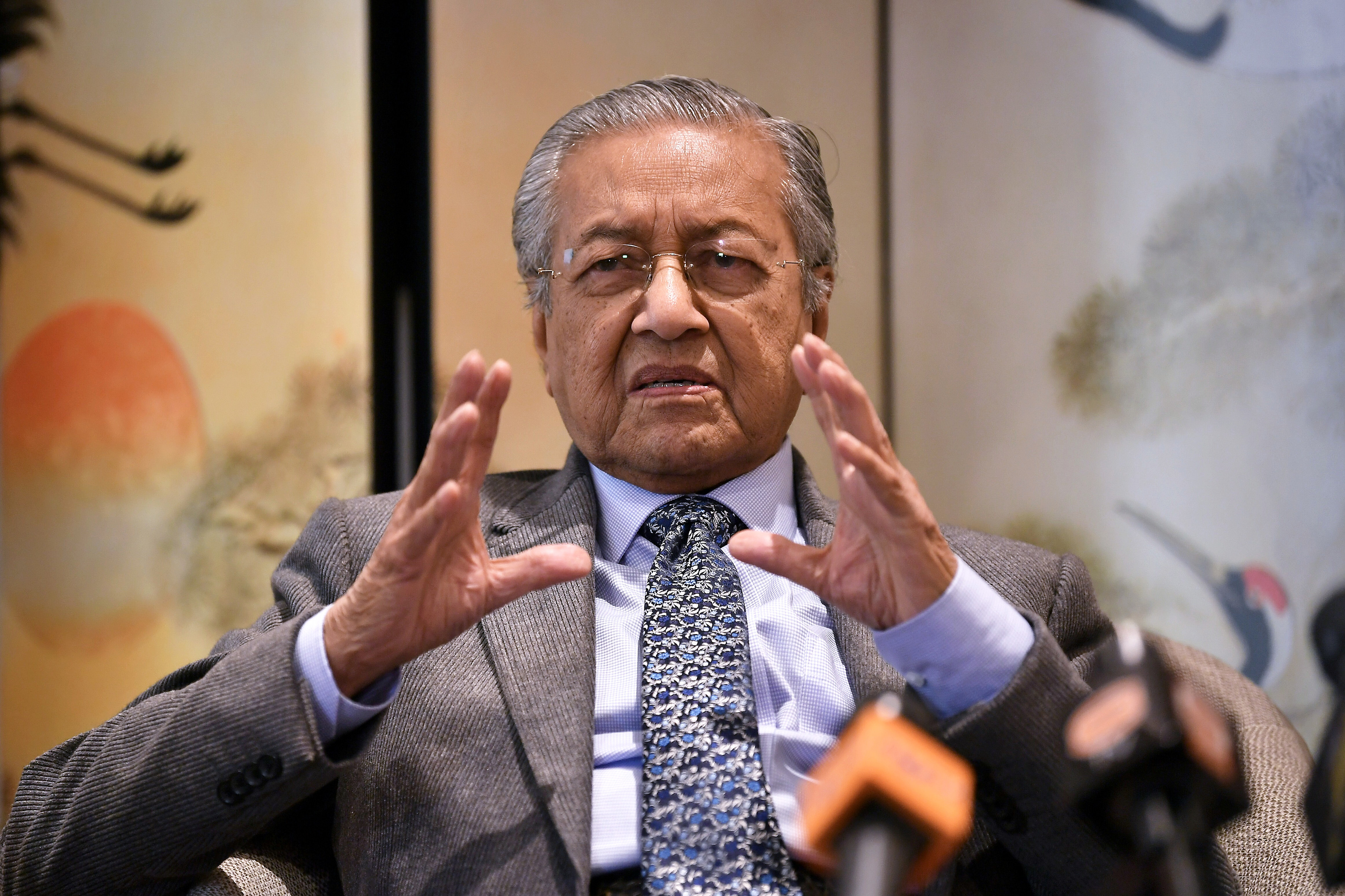 ECRL Negotiations By Previous Government Not Transparent – Dr Mahathir