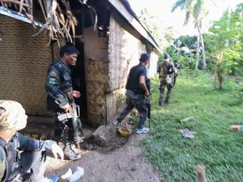 Philippine Troops Rescue Indonesian Hostage In Southern Philippines