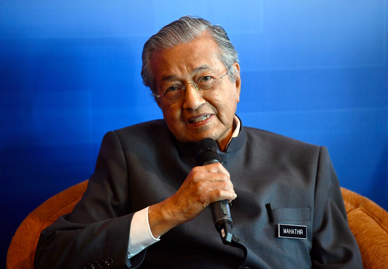 Mahathir in good health, just a slight nose bleed – PMO