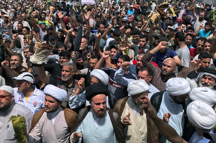 Supporters Of Iraqi Shiite Cleric Rally Against Possible U.S.-Iran War