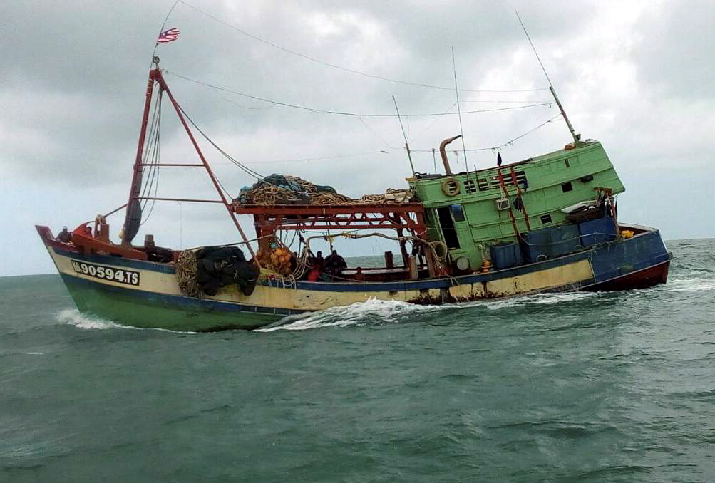 Urgent need to deal with encroachment into Sarawak waters