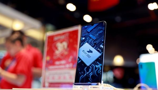 ‘If You Can’t Beat Them. Ban Them:’ Netizens Back China’s Huawei after US Blacklisting