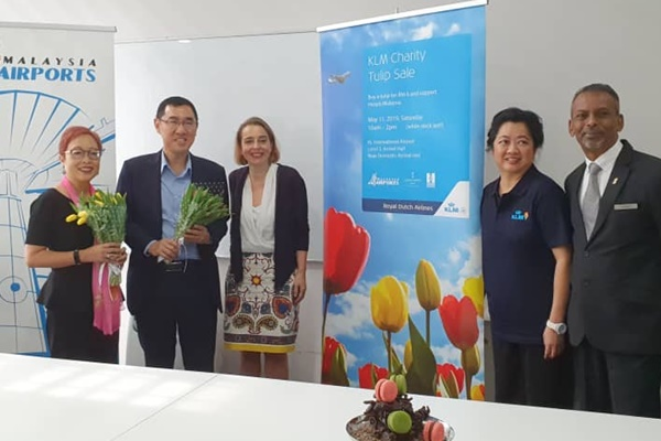 KLM Royal Dutch Airlines flies in 8,000 tulips for charity