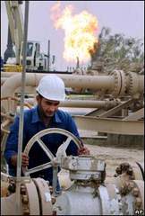 Iraq Says Operations Of Oil Firms In Basra “Undisturbed” By Rocket Attack