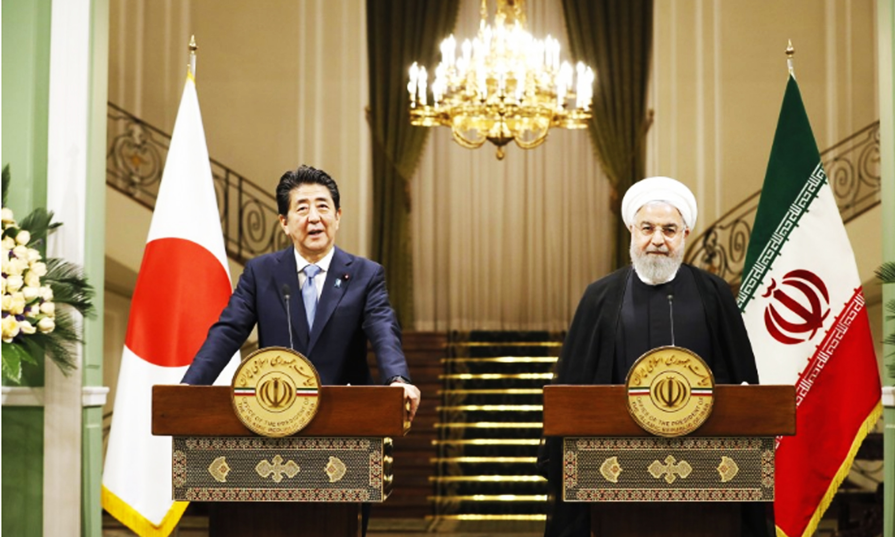 Japan’s Abe urges Rouhani to avoid escalation of Iran-U.S. tensions