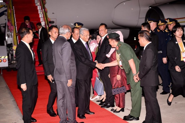 PM Dr Mahathir arrives Bangkok for four-day working visit