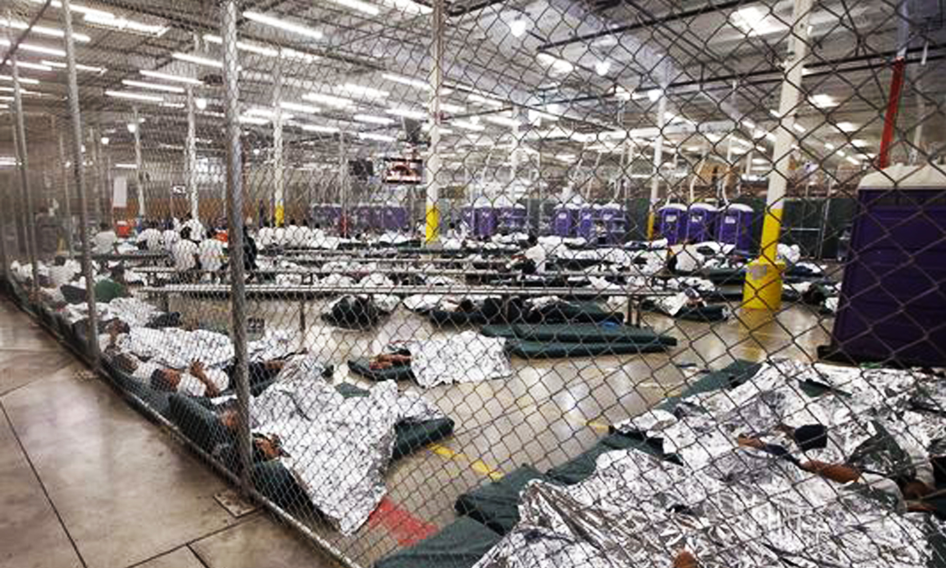US-Mexico border: ‘Dangerous overcrowding’ decried at Texas migrant detention centers