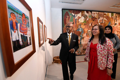 Venezuela marks 208th National Day with special  ‘Bólivar and Manuela’ art exhibition
