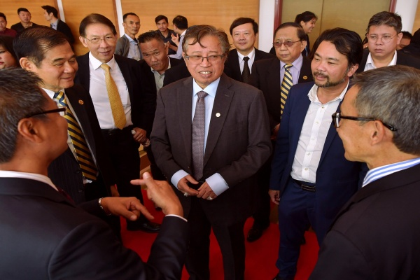 Sarawak considers opening trade office in Thailand