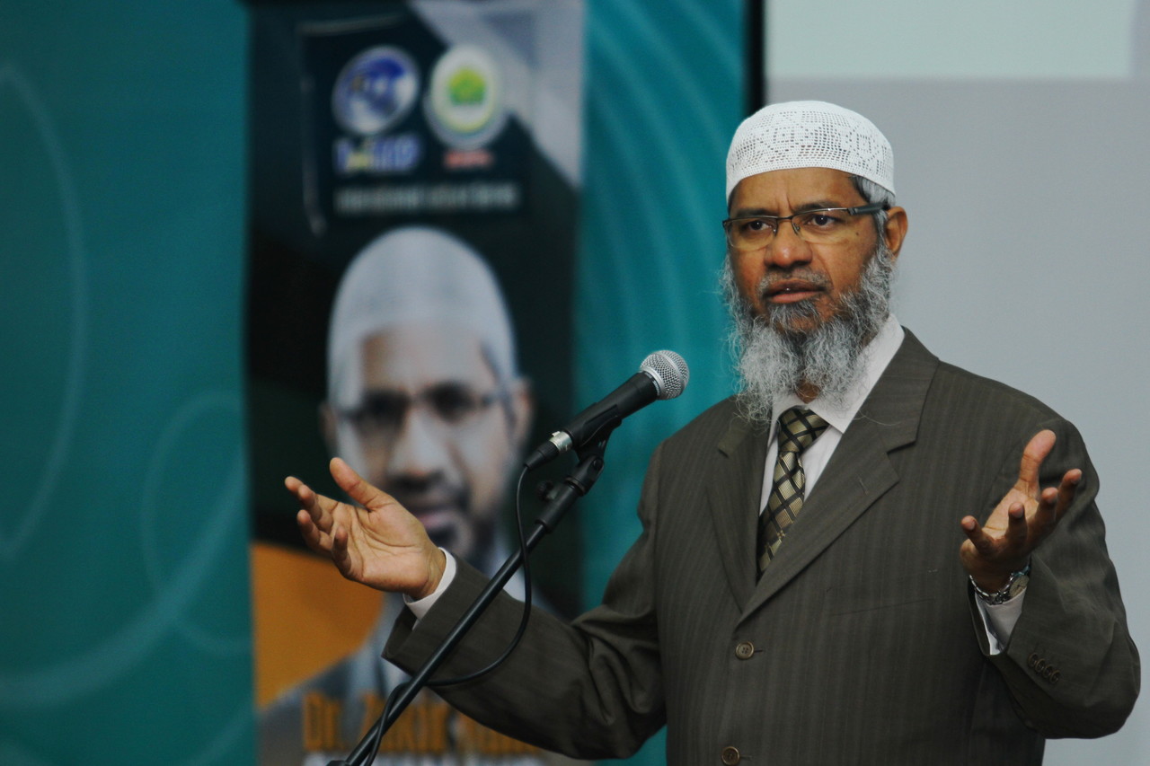 Zakir Naik apologises to Malaysians for hurt caused by his remarks