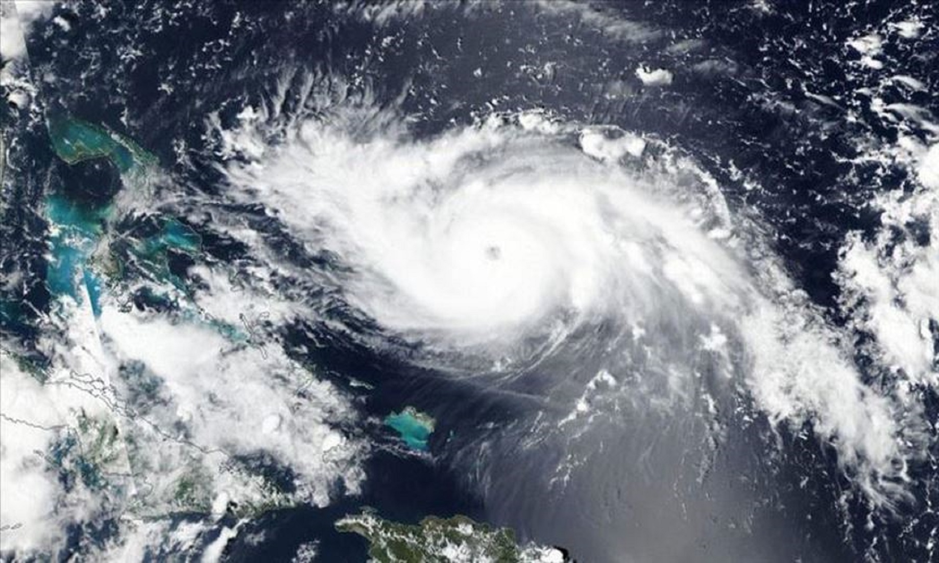Hurricane Dorian claims 5 lives in Bahamas