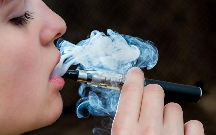 E-Cigarettes Capable Of Killing Lung Cells: Australian Study