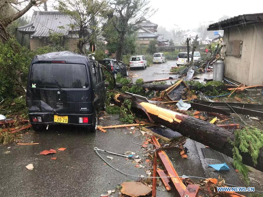 Japan On Highest Alert As Major Typhoon Hit Tokyo Area