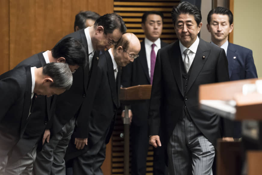 Japan’s Abe Prioritises Economy, Urges Debate On Constitution In Policy Speech