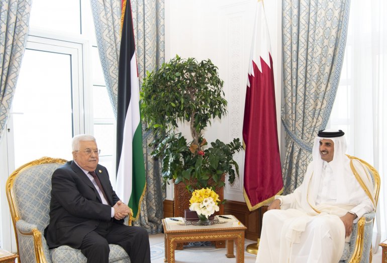 Qatar Emir, Palestinian President Discuss Latest Developments