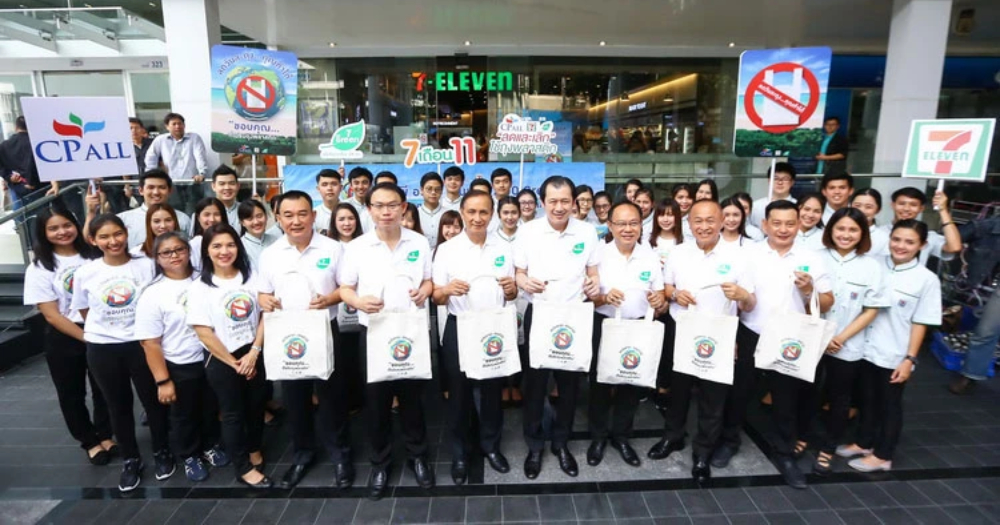 Major Thai Convenient Store Chain To Cease Handing Out Single Use Plastic Bags From Nov 25