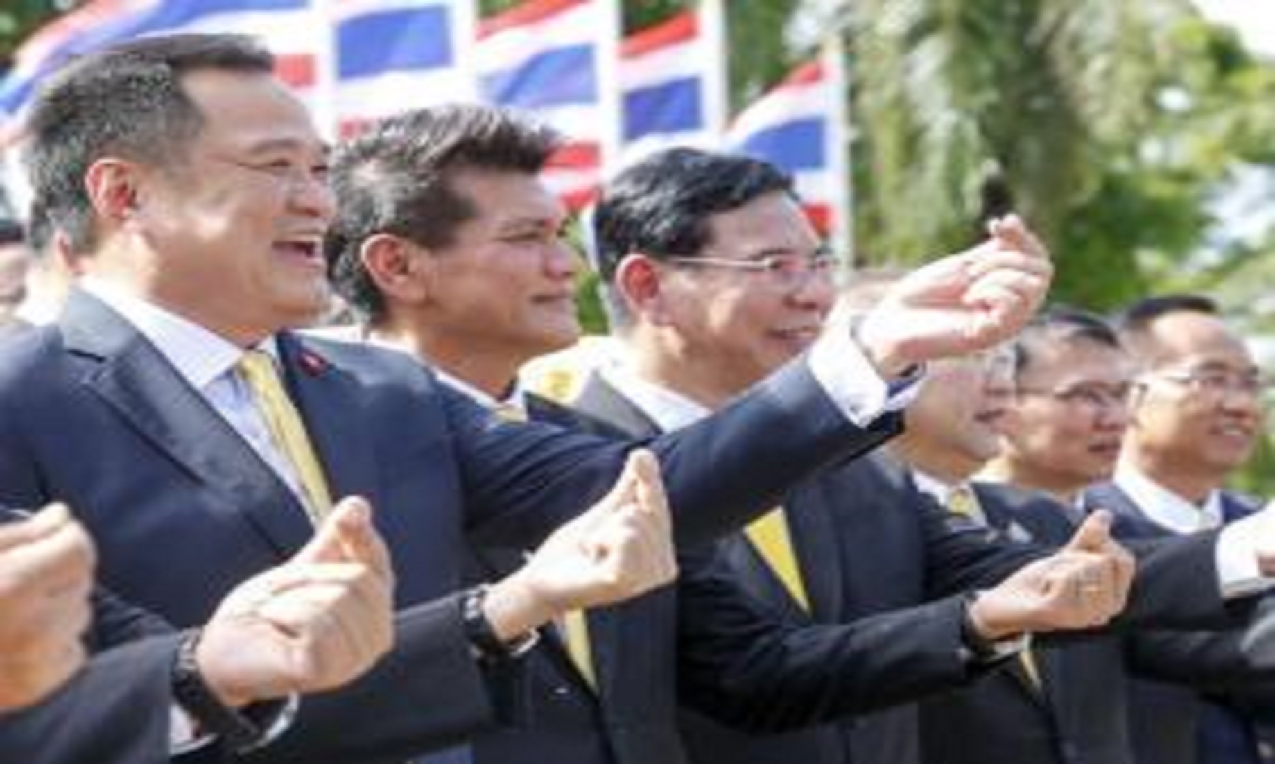 Thai Ministers Sign Agreements To Remove Two Traditional Medicines From Narcotics List