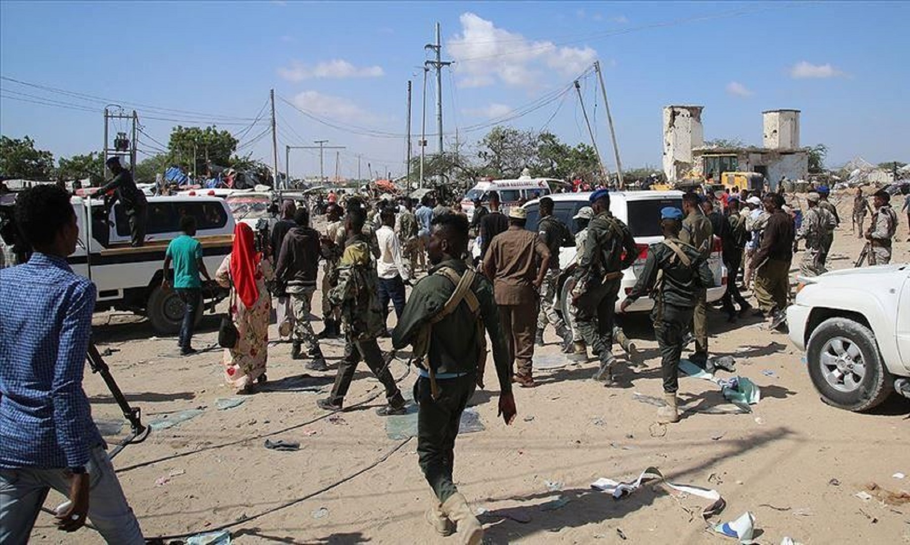 Turkey evacuate wounded after deadly Mogadishu blast
