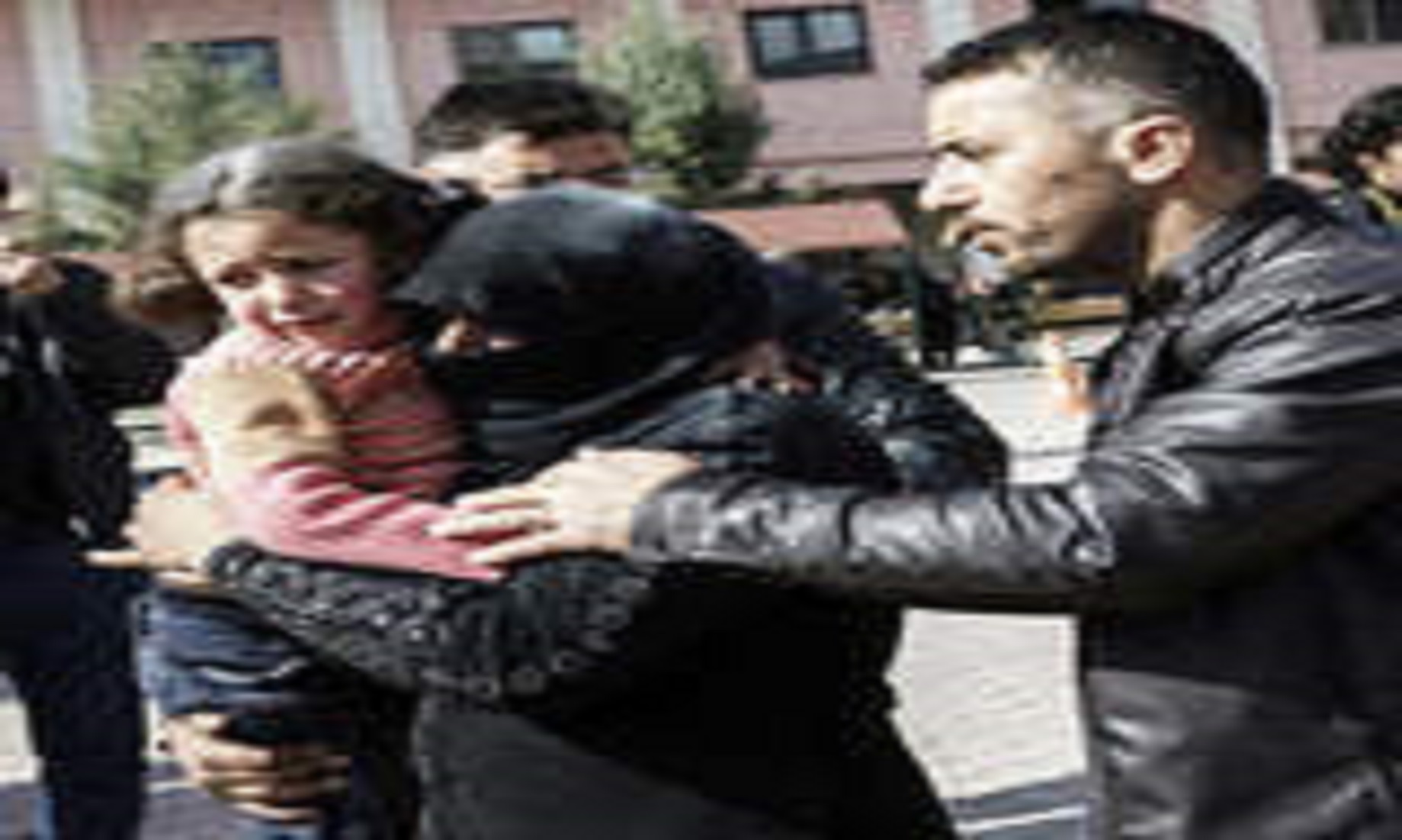 14 Syrian Refugees Injured In Car Crash In Northern Greece