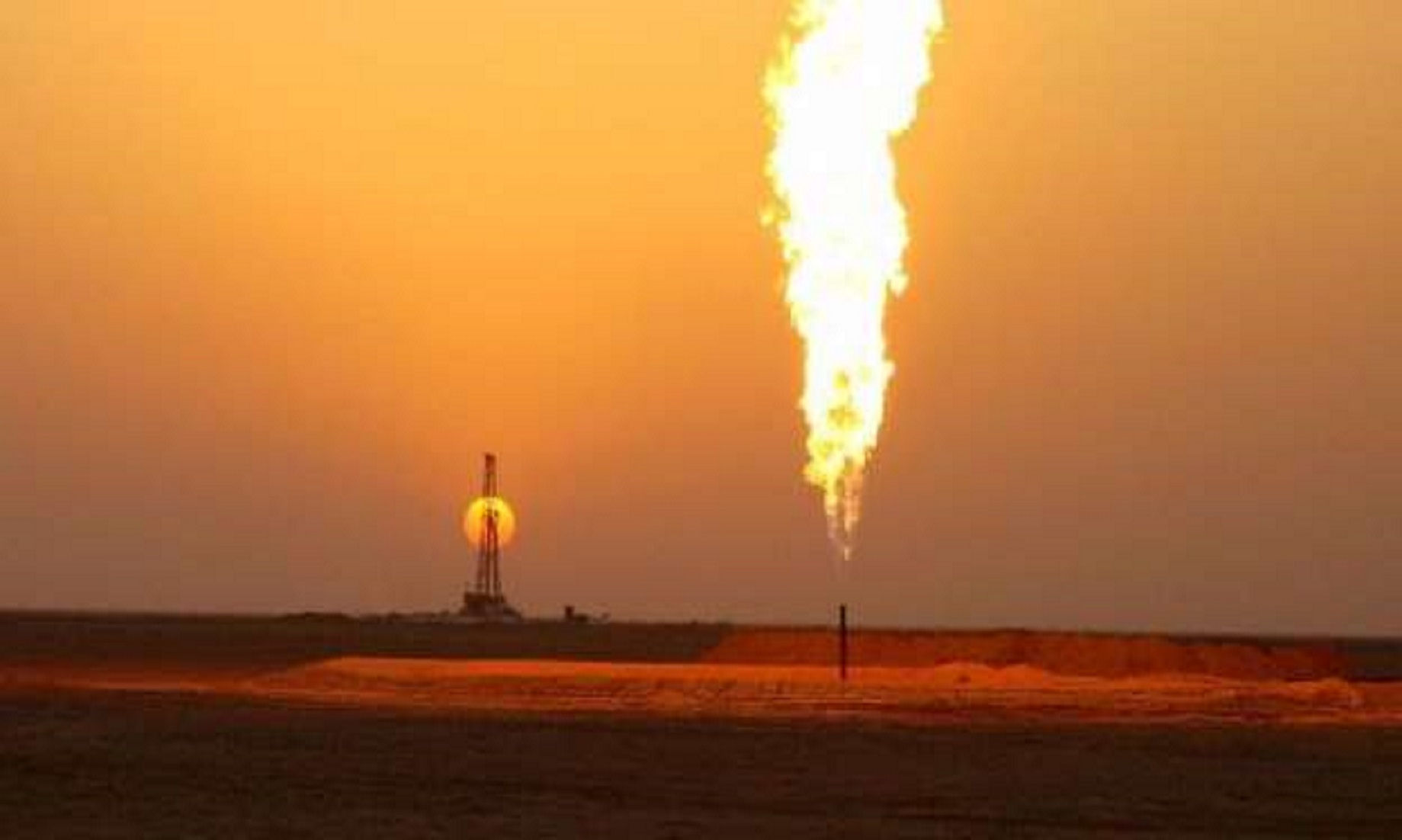 Iran Plans To Develop Two Oilfields Near Iraqi Border