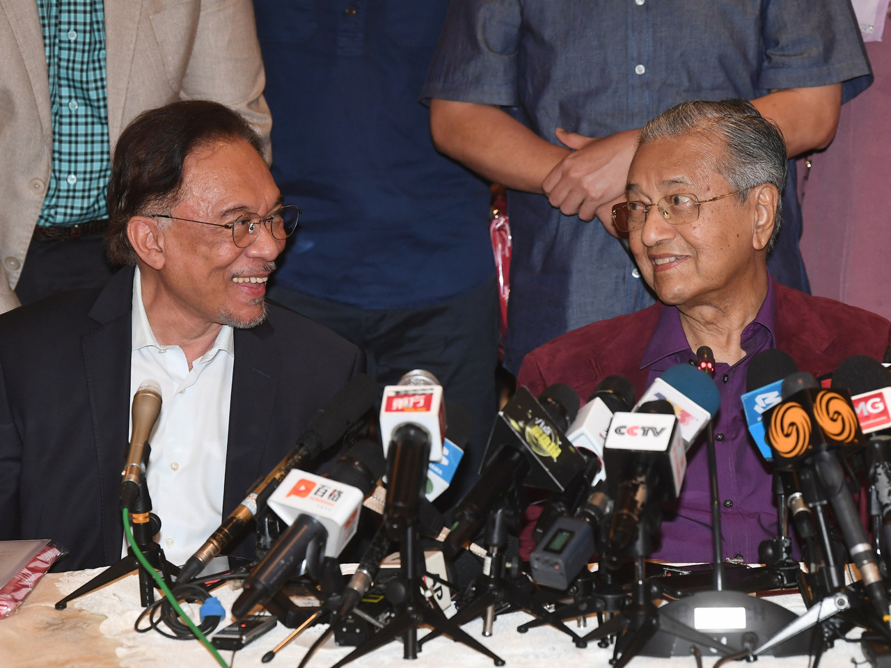 No date fixed on when Dr M will hand over PM post