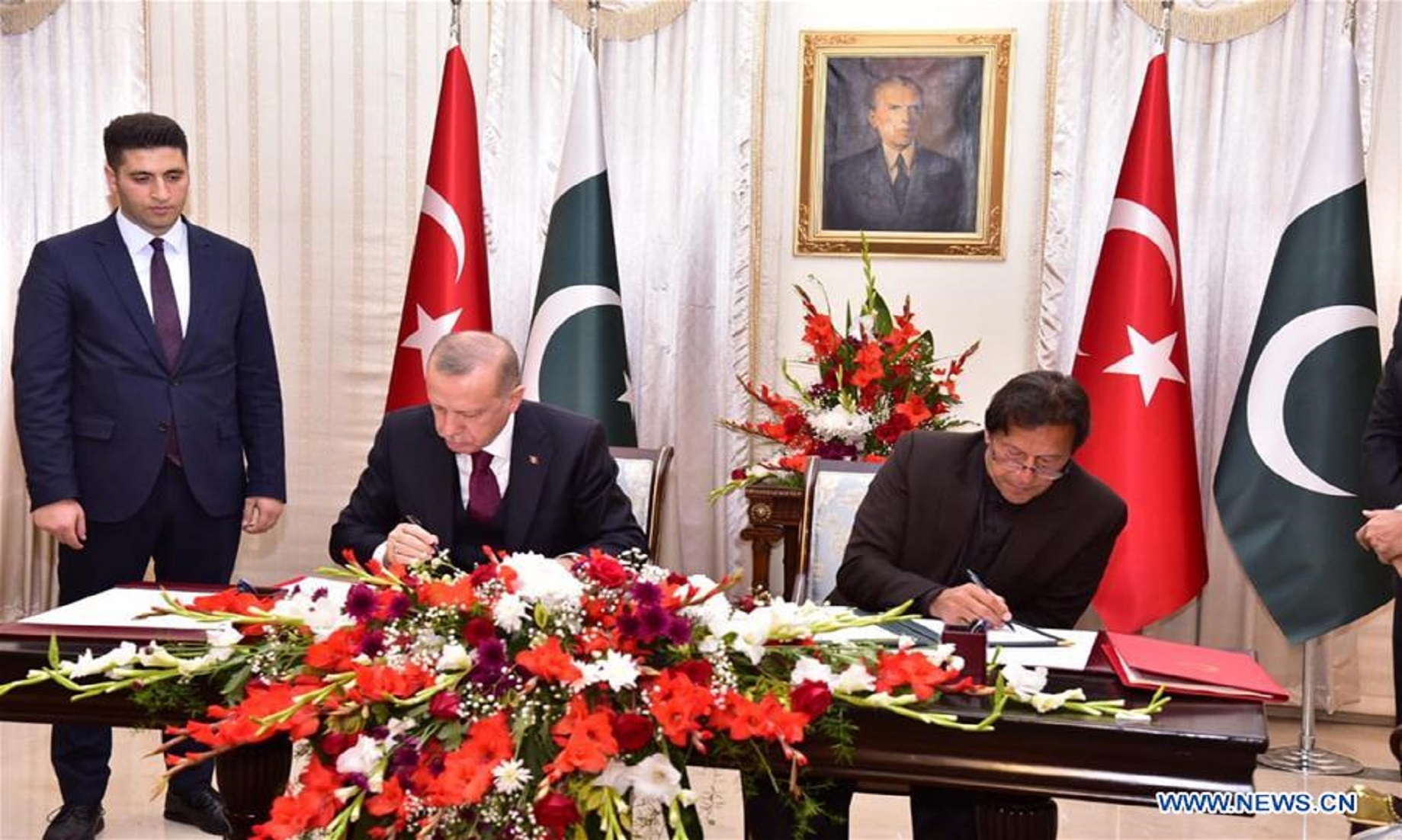 Pakistan, Turkey Sign Strategic Economic Framework