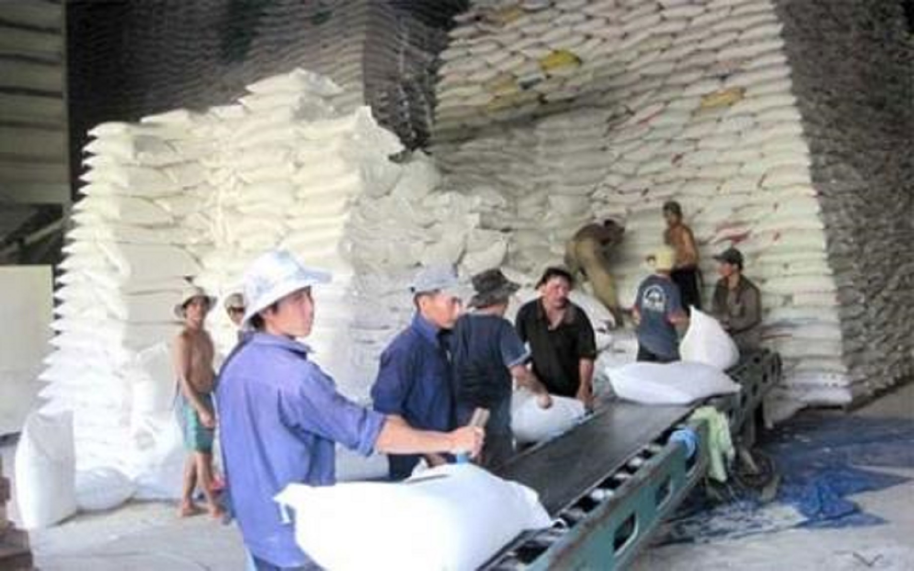 Laos Sees Increasing Income From Rice Export To China