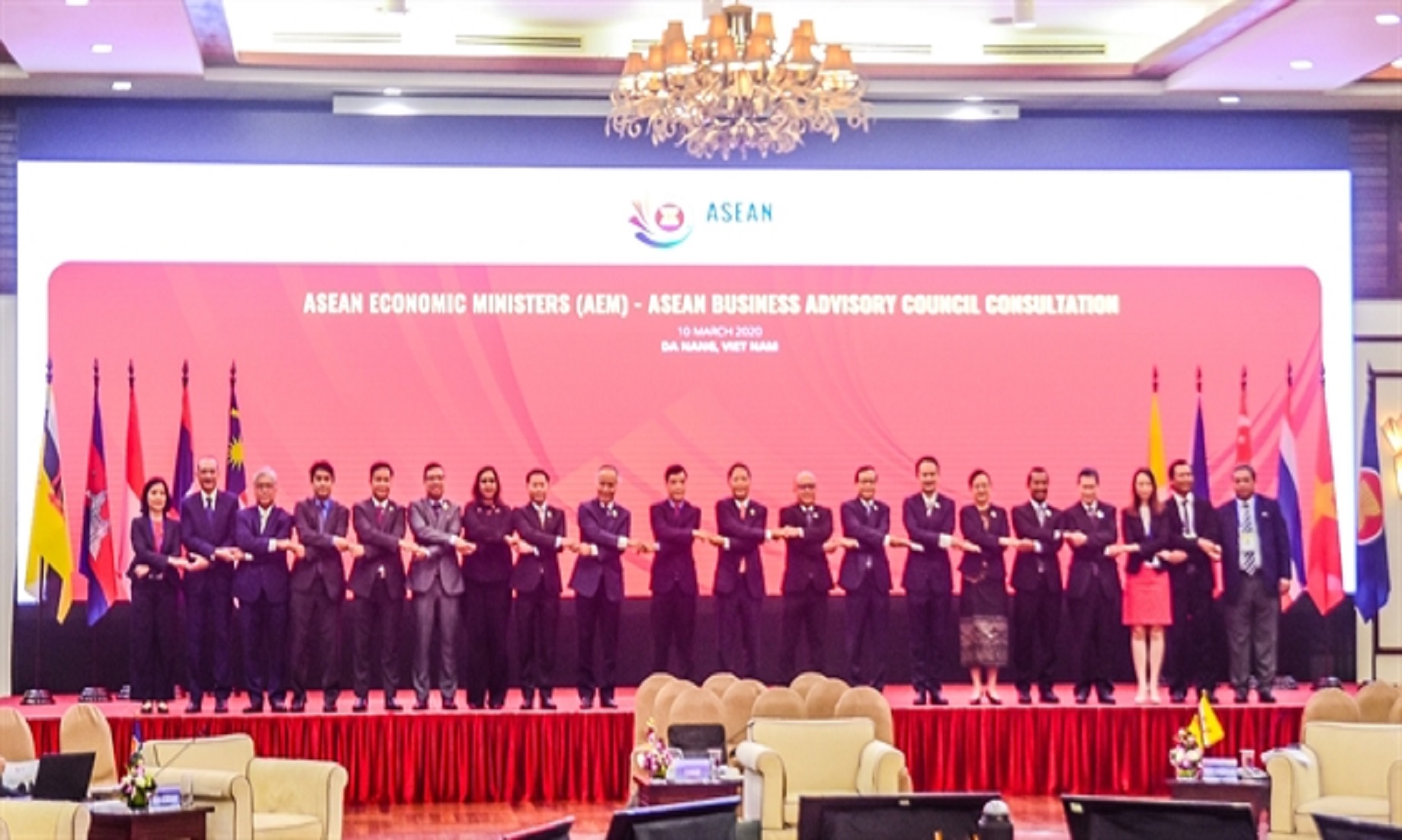 ASEAN Economic Ministers Prioritise Promoting Connectivity, Partnership, Efficiency