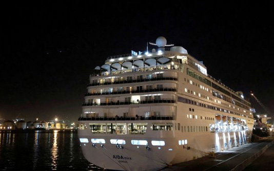 Covid-19: South Africa bans cruise ships over coronavirus