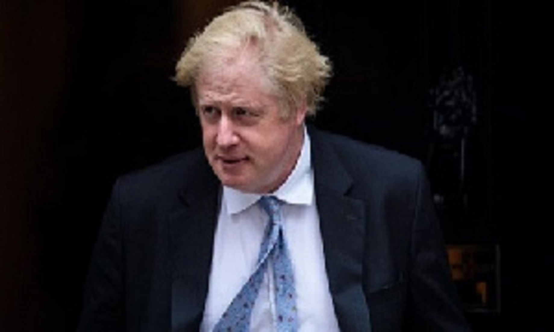 Covid-19: British PM Johnson continues in isolation with mild symptoms