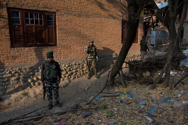 Gunmen Kill Policeman In Indian-Controlled Kashmir