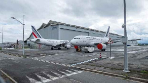 Covid-19: Air France-KLM reports €815 million first-quarter operating loss