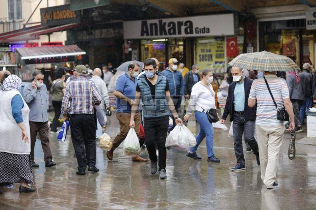 Turkey Reports 952 New COVID-19 Cases, 154,500 In Total