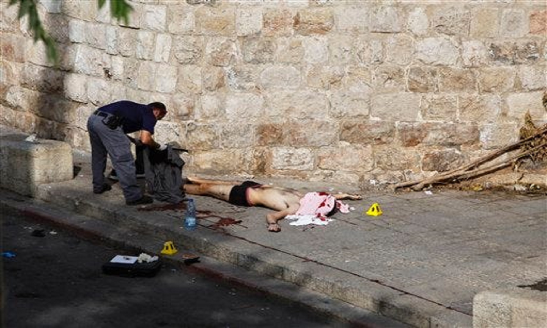 Palestinian Killed In East Jerusalem After Stabbing An Israeli Police Officer: Sources