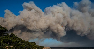 Forest fire in southern France triggers evacuations