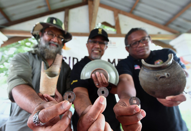 Coins from the Tang, Song and Ming dynasties found in Pahang River