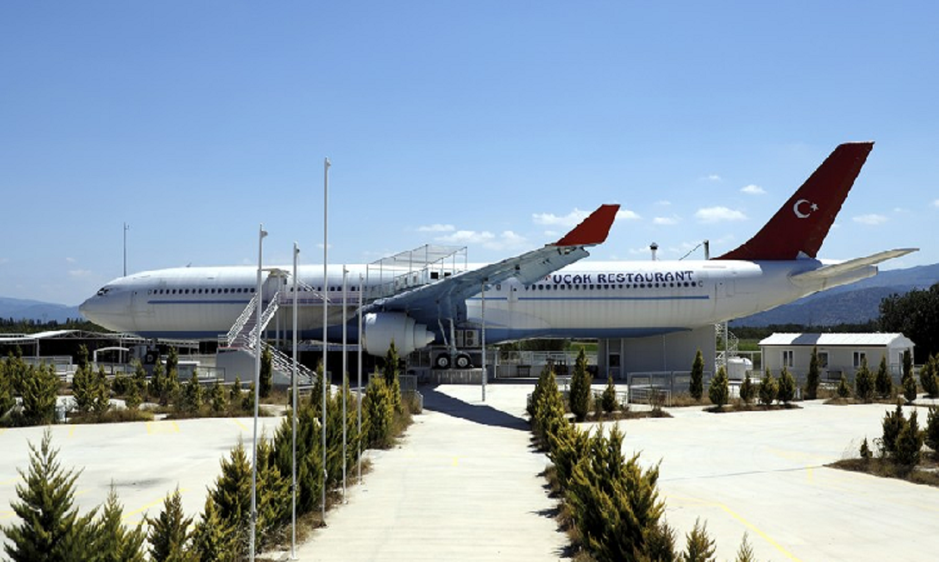 Turkey’s Largest Air Plane Restaurant On Sale For 1.4 Million U.S. Dollars