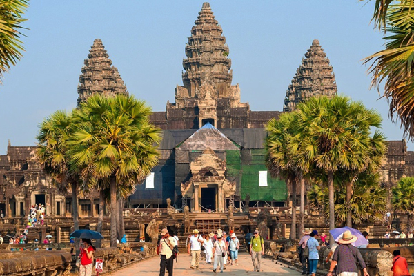 Foreign Visitors To Cambodia Down 64.6 Percent In H1 Due To COVID-19