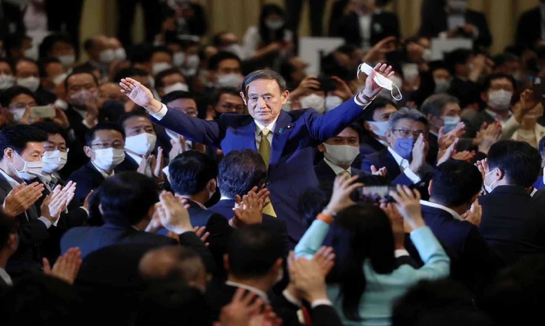 Japan’s Suga Fills Key LDP Executive Posts With Veteran Lawmakers, Cabinet Takes Shape