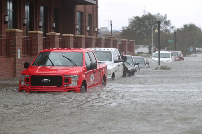 US: Hurricane Sally swamps Gulf Coast with massive floods, ‘unreal’ rain