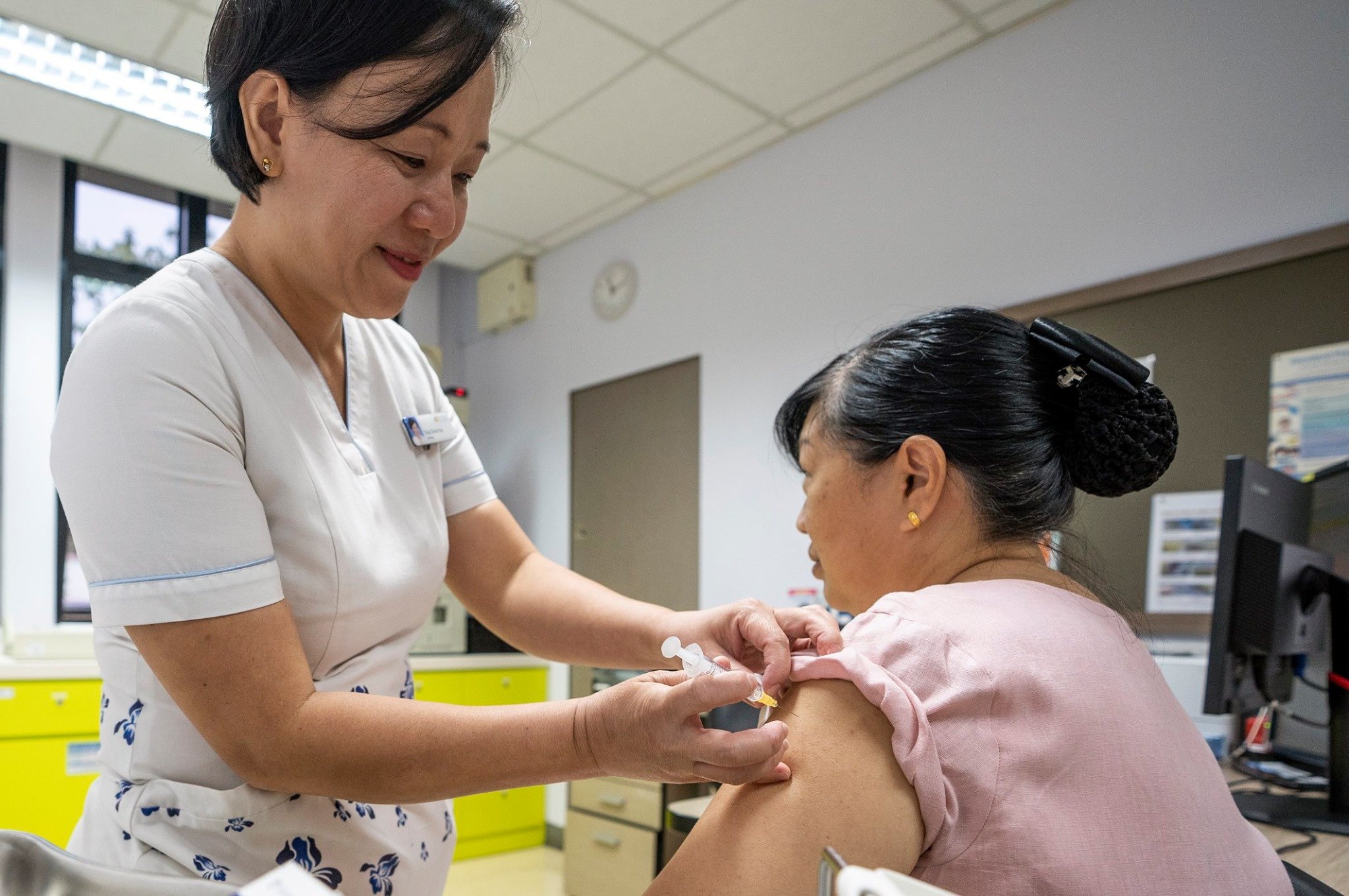 S. Korea To Continue Flu Vaccination Programme Despite Suspected Deaths