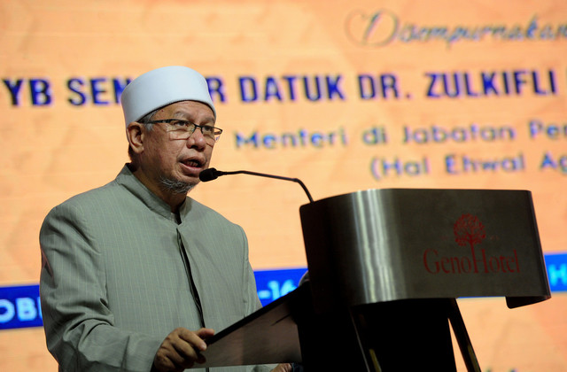 Religious Affairs Minister Zulkifli tests positive for COVID-19