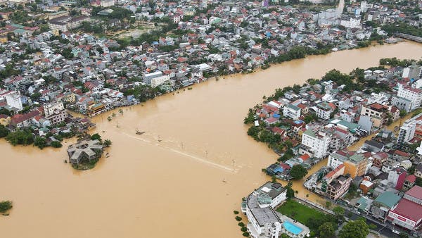 Floods, rough seas kill 18 in Vietnam as fresh storm on the way